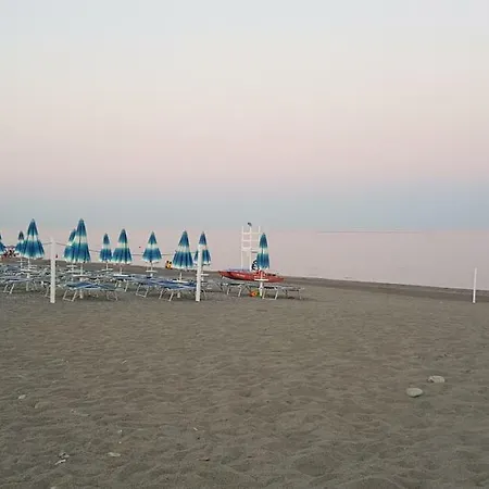 I Puritani On The * Giardini Naxos