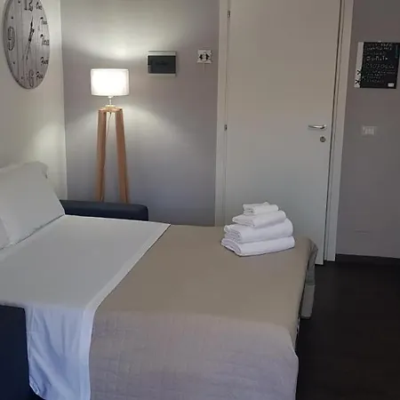 I Puritani On The * Giardini Naxos