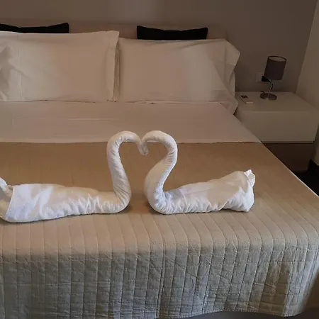 I Puritani On The Apartment *